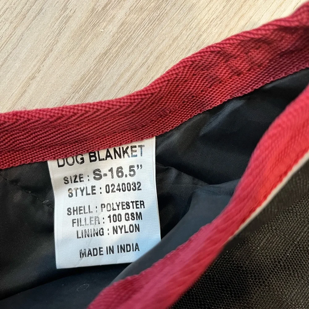Light weight dog blanket - leg strap, Velcro closer -front and belly